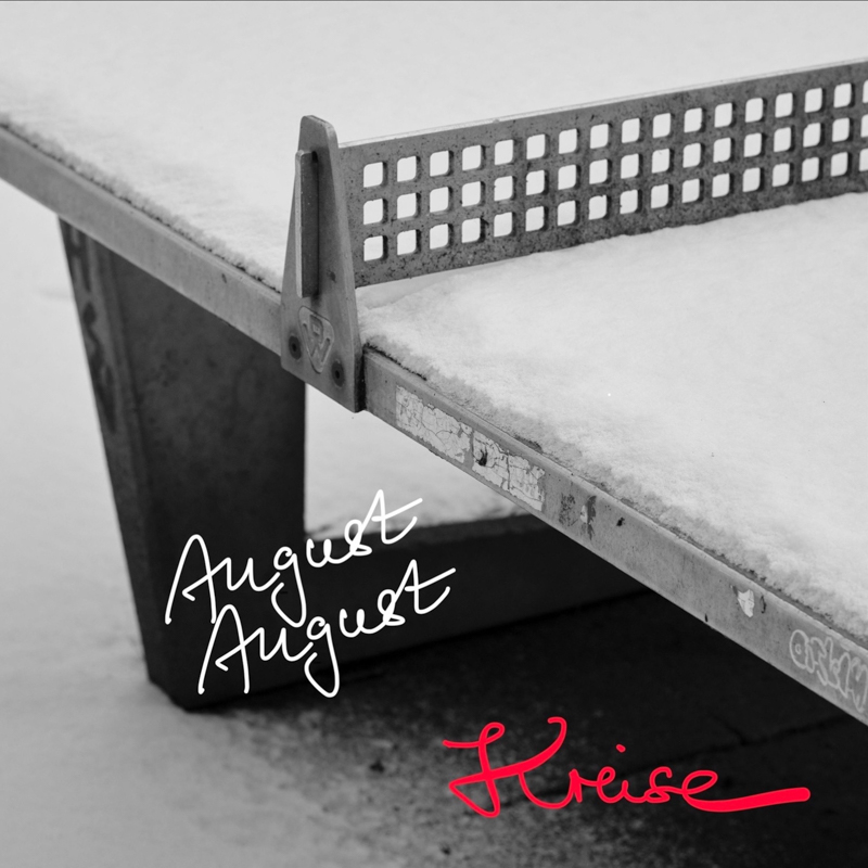 August August - Kreise Cover
